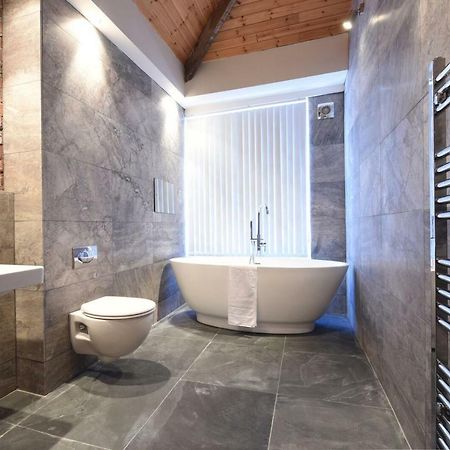 Appartamento Stunning Penthouse Slps 20 Manchester Esterno foto