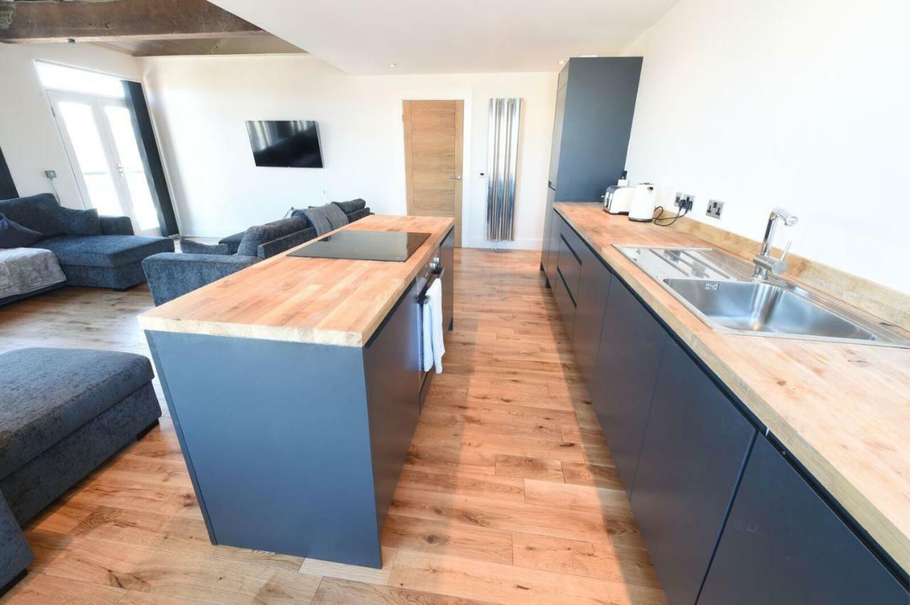 Appartamento Stunning Penthouse Slps 20 Manchester Esterno foto