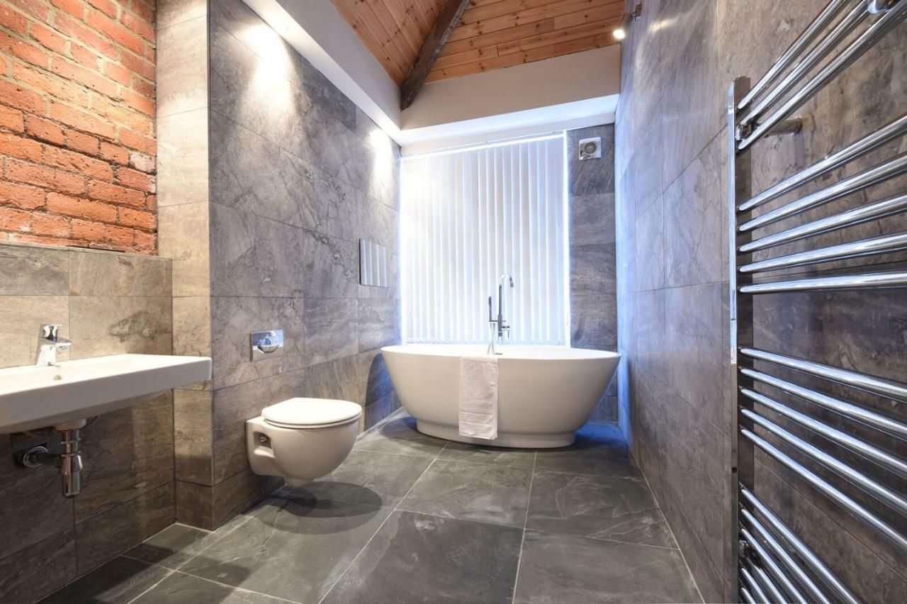 Appartamento Stunning Penthouse Slps 20 Manchester Esterno foto